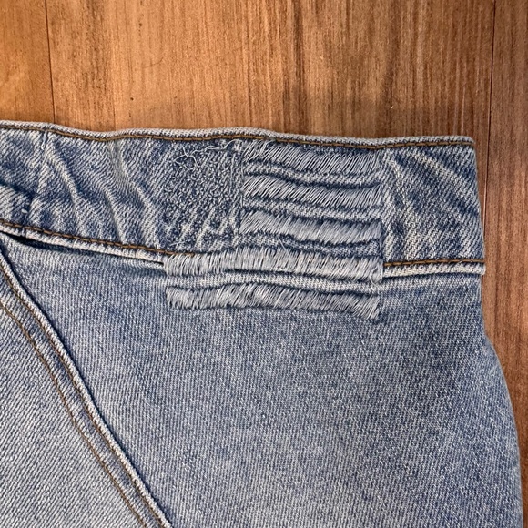 REVICE Venus Star Light Wash Ultra High Rise Flare Jeans, size 26 - Picture 10 of 15